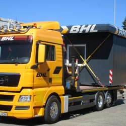 Container Transport LKW